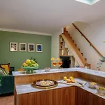 Rooftop Boho Loft Spanish Steps Apartment