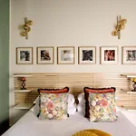 Rooftop Boho Loft Spanish Steps Apartment *