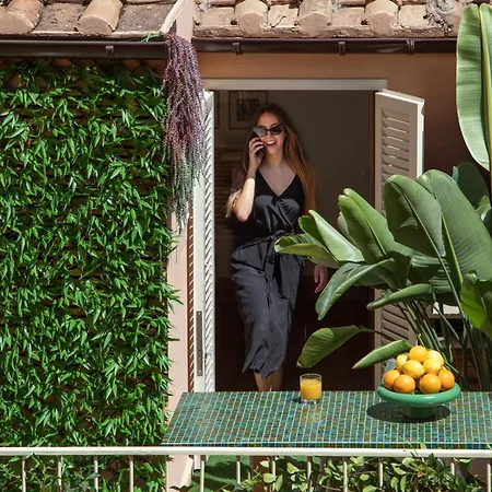 アパート Rooftop Boho Loft Spanish Steps ローマ